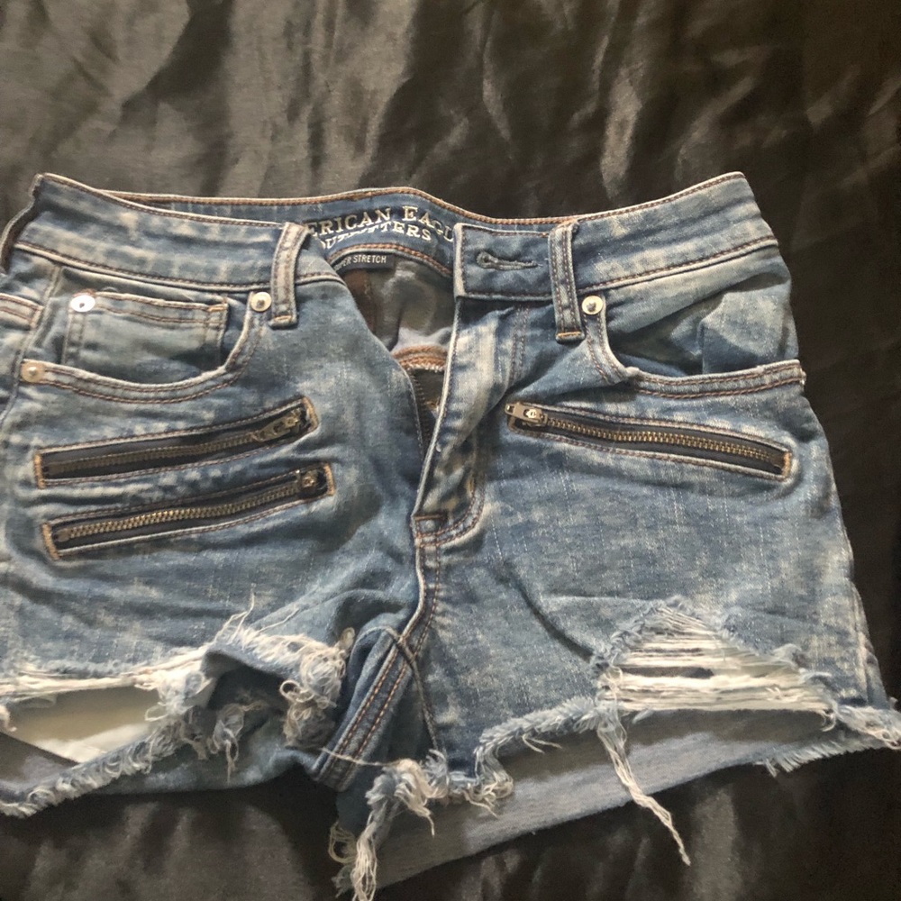 Lot of 4 pairs of American Eagle shorts